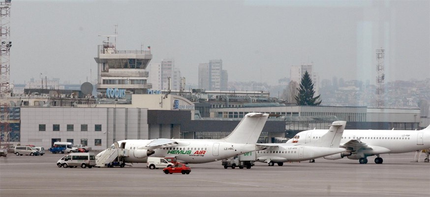 Летище София е обслужило 2,6 милиона пътници за първите шест месеца на годината